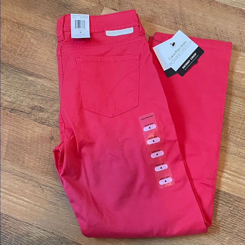 Calvin Klein Brand 🩷 Women's Vibrant Pink Skinny Crop Jeans Size 4